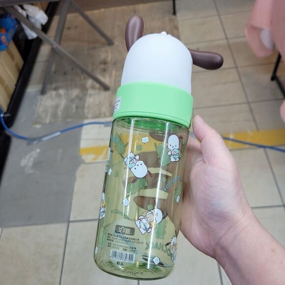 Brand New Sanrio Pochacco Water Bottle Size: 500ml - Picture 4 of 6
